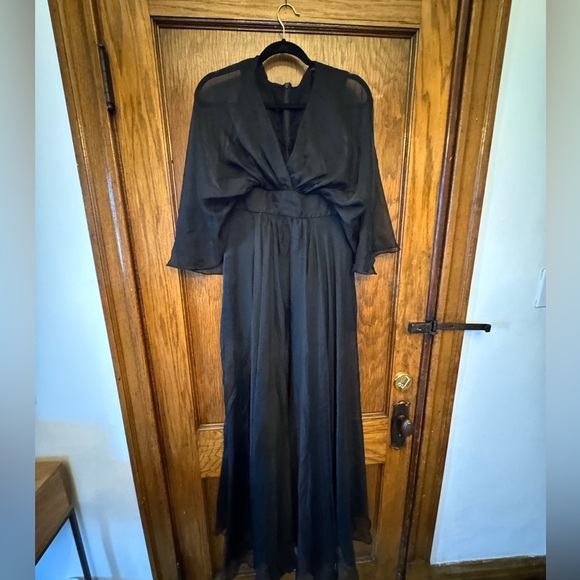 Unique Romper Gown Lotus Threads - Picture 6 of 9